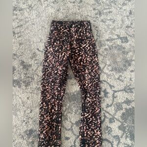 Super cute Lululemon Leggings